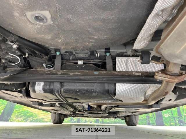 Mazda MAZDA2 2019-10 380050-19