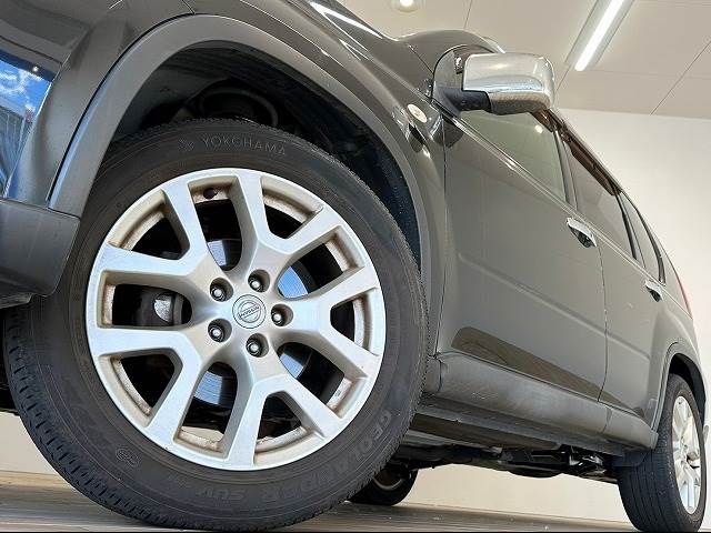 Nissan X-TRAIL 2011-01 25143-17