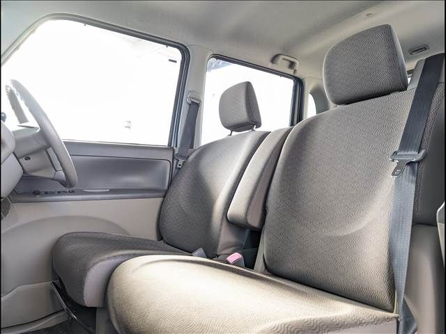 Daihatsu TANTO 2010-06 28334-9
