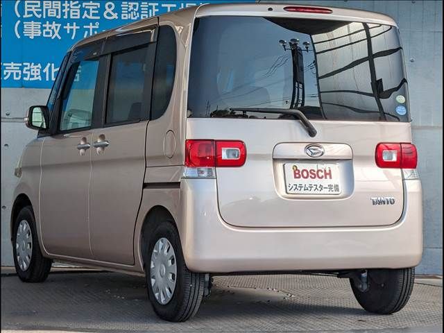 Daihatsu TANTO 2010-06 28334-2