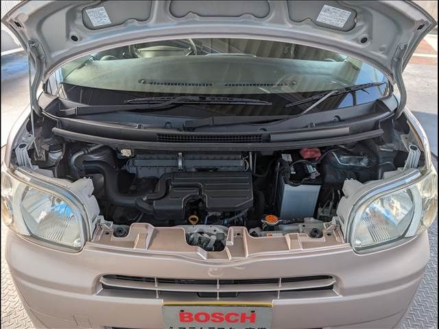 Daihatsu TANTO 2010-06 28334-8