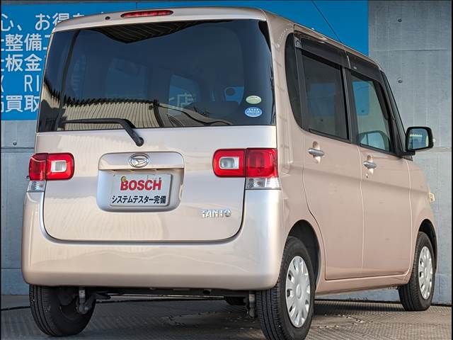 Daihatsu TANTO 2010-06 28334-4