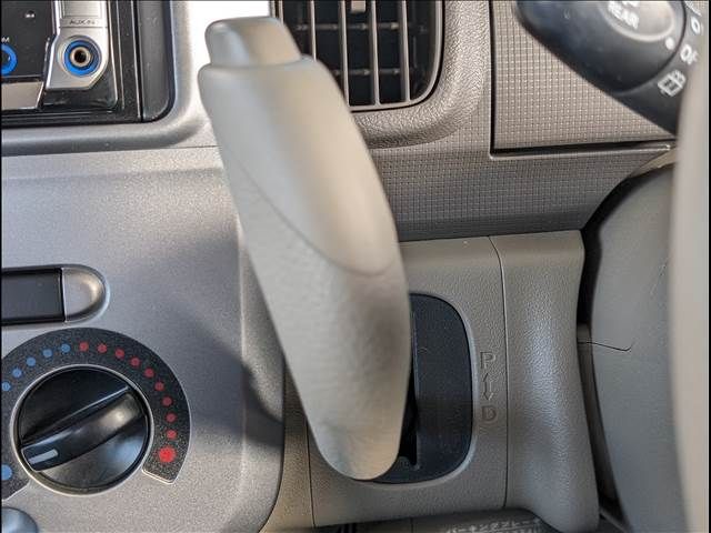 Daihatsu TANTO 2010-06 28334-16