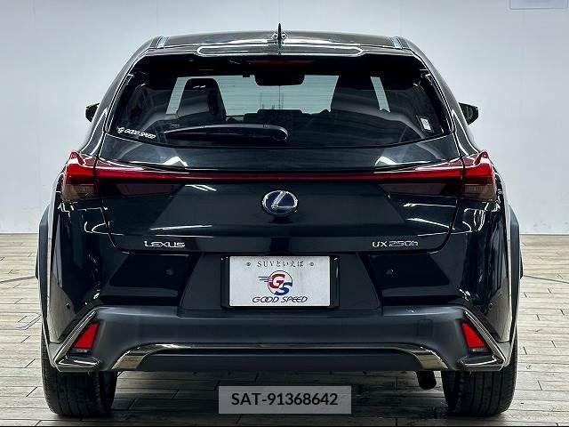 Lexus UX 2018-12 225553-18