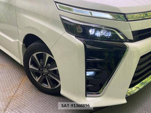Toyota VOXY 2017-12 395001-13