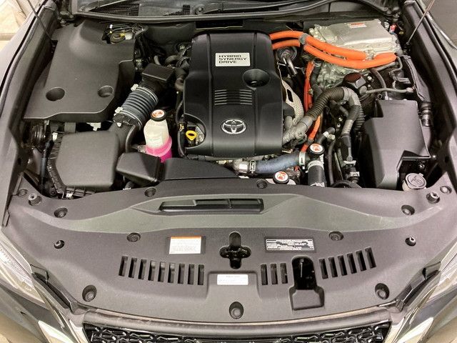 Toyota CROWN SEDAN 2017-01 28944-24