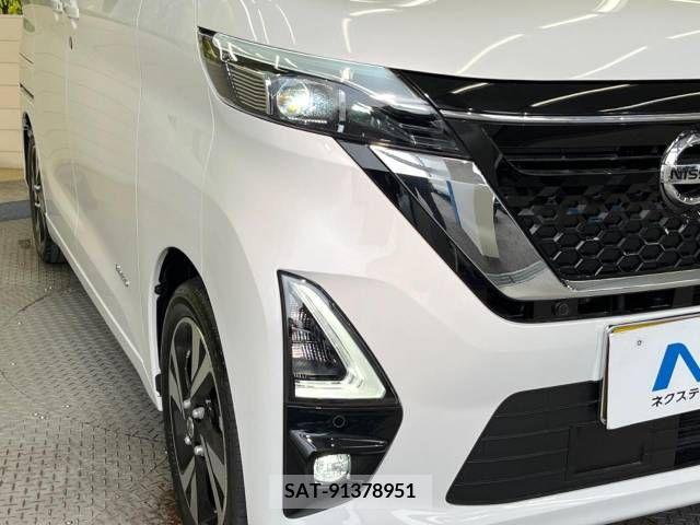 Nissan ROOX 2022-07 276108-12