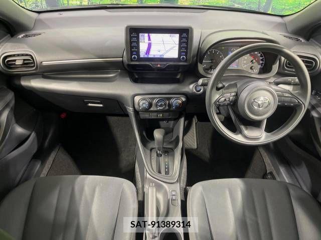 Toyota YARIS 2022-05 371478-1