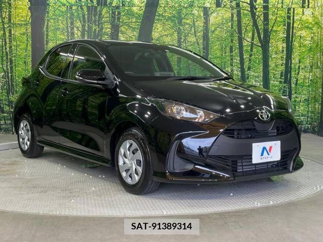 Toyota YARIS 2022-05 371478-15