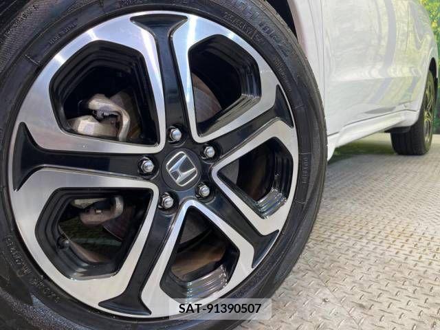 Honda VEZEL 2014-04 315270-13