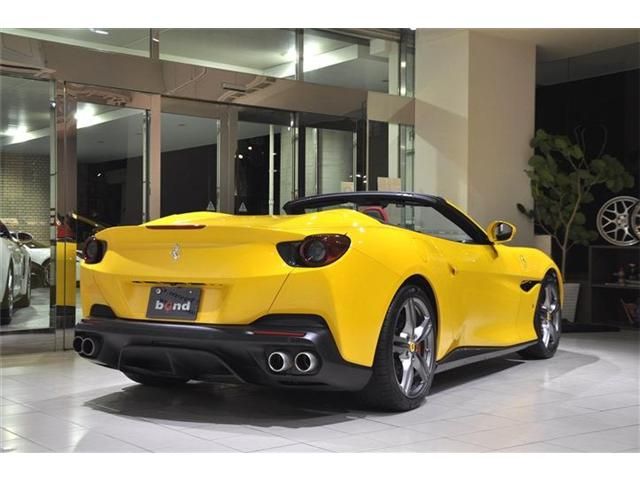 Ferrari Portofino 2020-08 28344-1