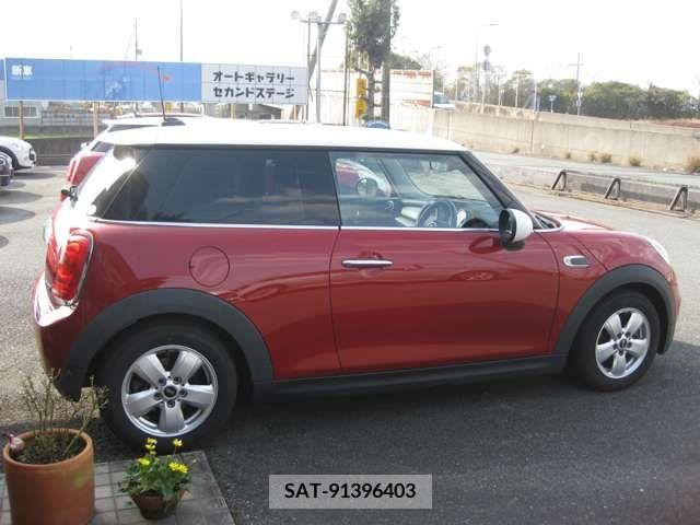 sat car
