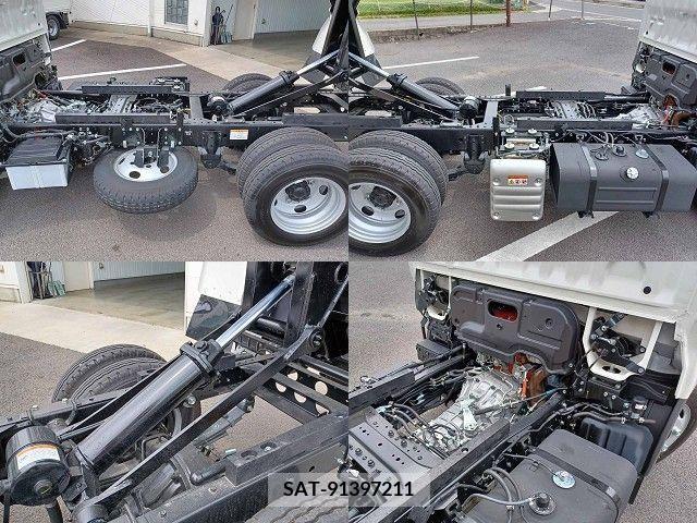 Hino DUTRO 2023-08 268684-12