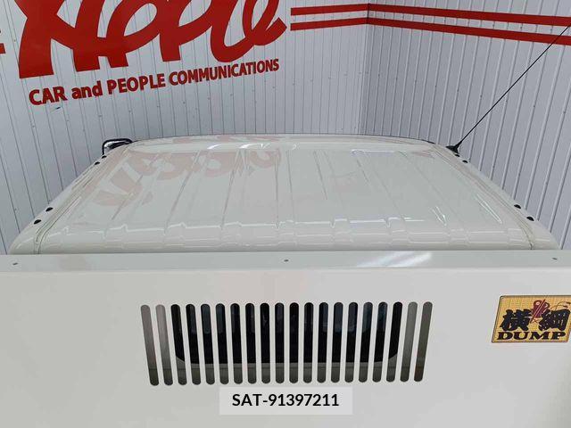 Hino DUTRO 2023-08 268684-9