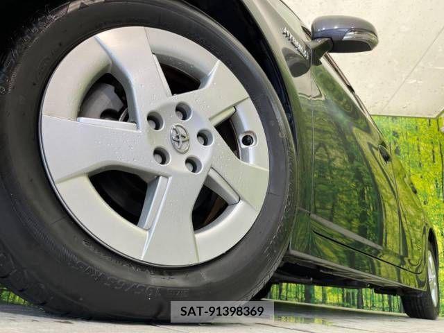 Toyota PRIUS 2011-05 328212-13