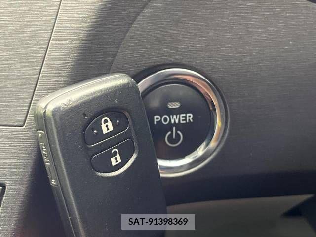 Toyota PRIUS 2011-05 328212-5