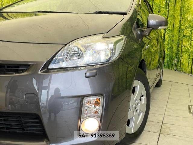Toyota PRIUS 2011-05 328212-12