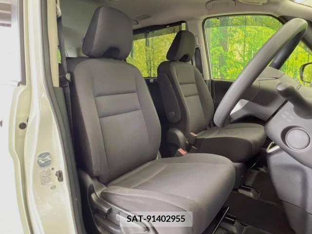 Nissan SERENA 2017-11 328935-8