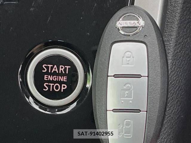 Nissan SERENA 2017-11 328935-7
