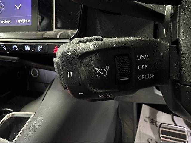 Citroen DS7 2021-08 14588-7