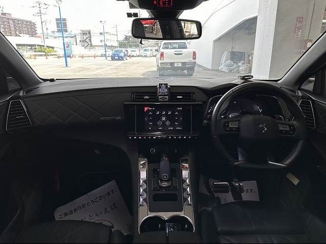 Citroen DS7 2021-08 14588-1