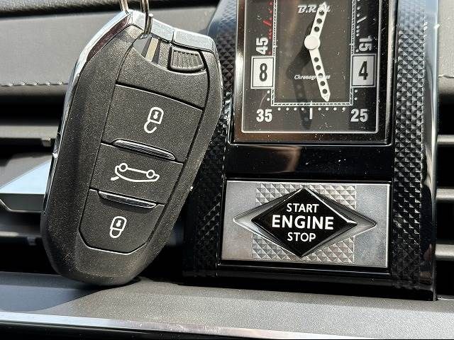 Citroen DS7 2021-08 14588-10