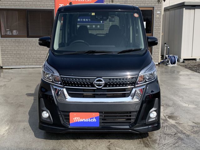 Nissan DAYZ ROOX 2017-01 677-1