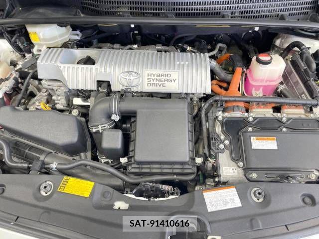 Toyota PRIUS 2014-11 376683-18