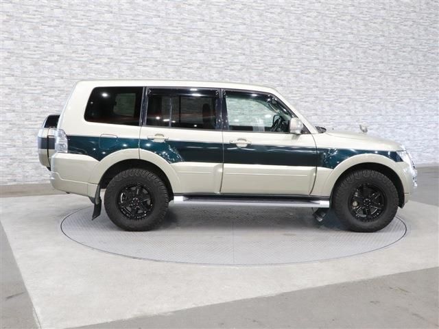 Mitsubishi PAJERO 2015-07 12997-6