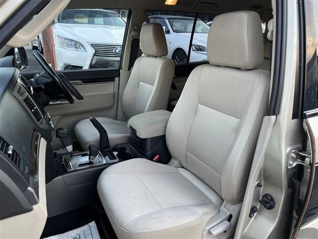 Mitsubishi PAJERO 2015-07 12997-18