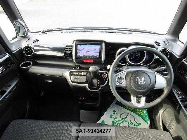 Honda N BOX CUSTOM 2015-02 278889-0