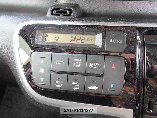 Honda N BOX CUSTOM 2015-02 278889-5