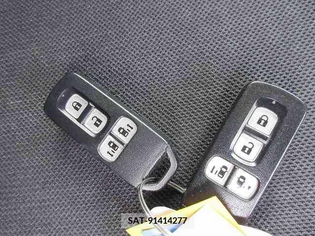Honda N BOX CUSTOM 2015-02 278889-18