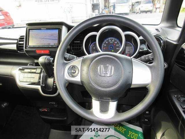 Honda N BOX CUSTOM 2015-02 278889-2