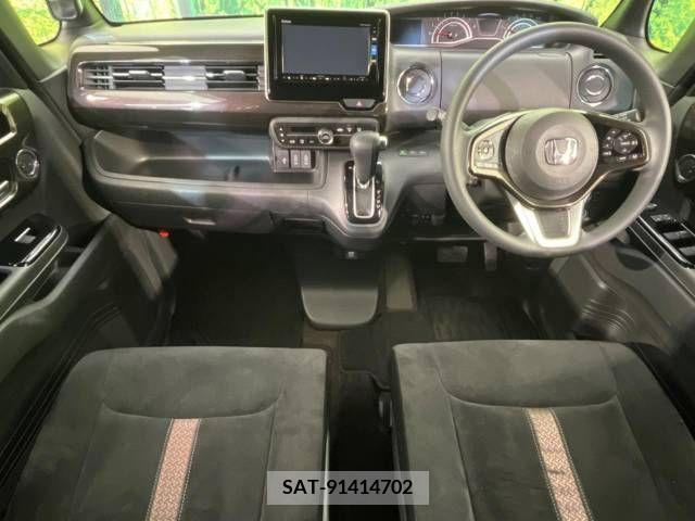 Honda N BOX CUSTOM 2018-02 228797-1