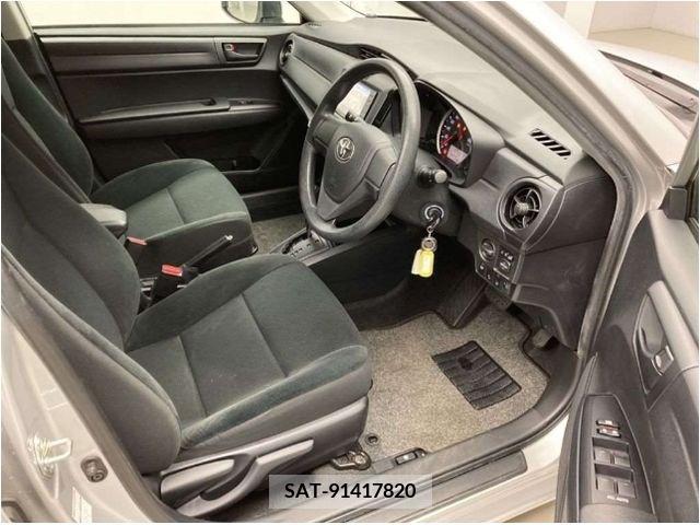 Toyota COROLLA AXIO 2019-02 245342-7