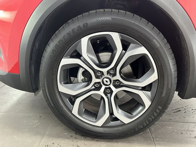 Renault CAPTUR 2022-06 18538-11