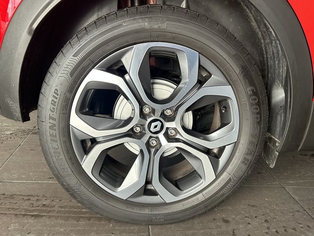 Renault CAPTUR 2022-06 18538-8