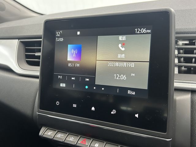 Renault CAPTUR 2022-06 18538-14
