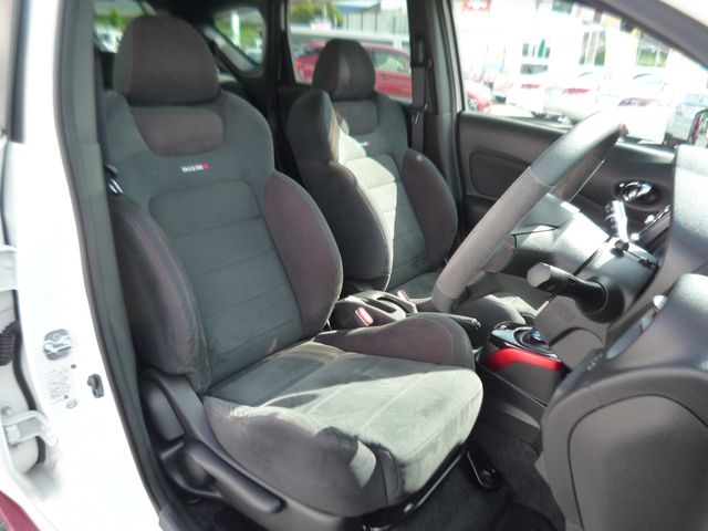 Nissan NOTE 2017-05 27448-21