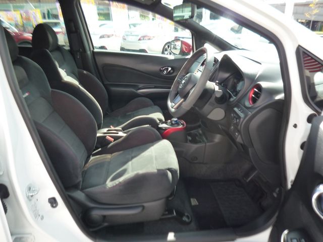 Nissan NOTE 2017-05 27448-20
