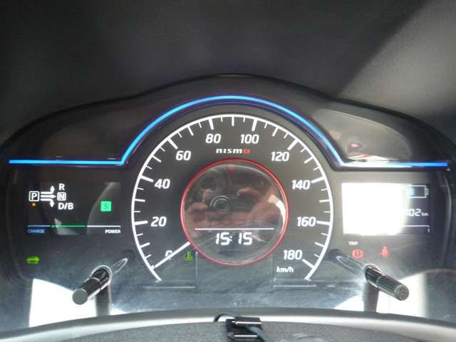 Nissan NOTE 2017-05 27448-15