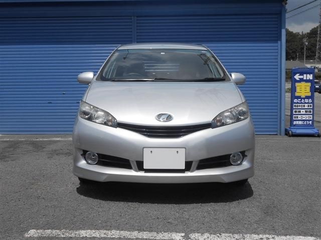Toyota WISH 2012-03 6997-1