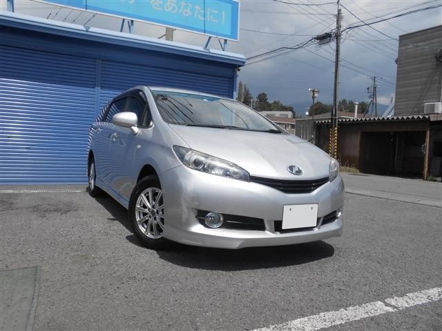 Toyota WISH 2012-03 6997-2