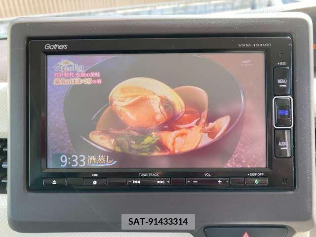 Honda N BOX 2019-06 307046-2
