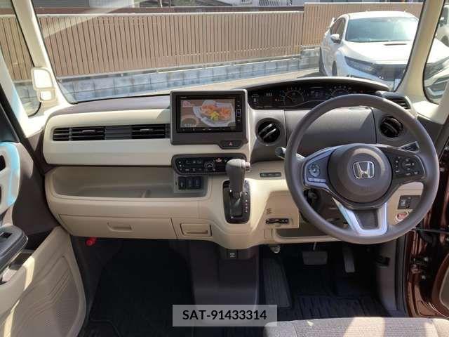 Honda N BOX 2019-06 307046-1
