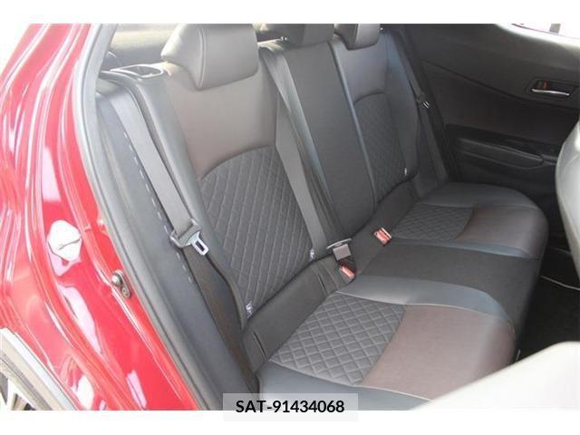 Toyota C-HR 2018-02 347244-14