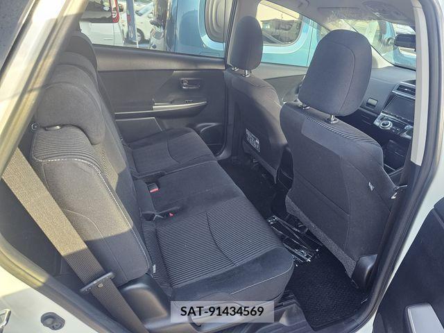 Toyota PRIUS ALPHA 2018-01 282504-2