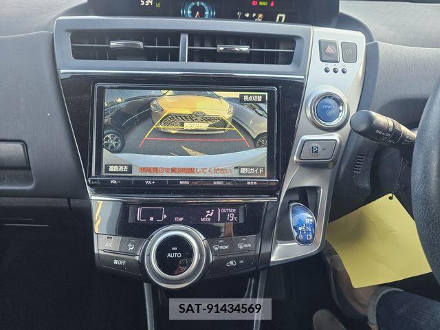 Toyota PRIUS ALPHA 2018-01 282504-8