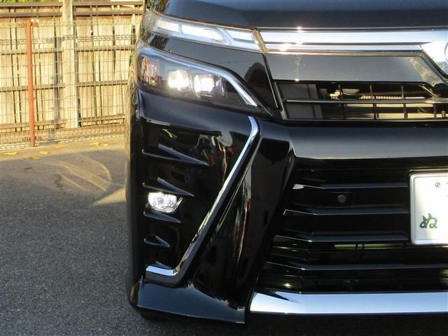 Toyota VOXY 2019-08 19372-8